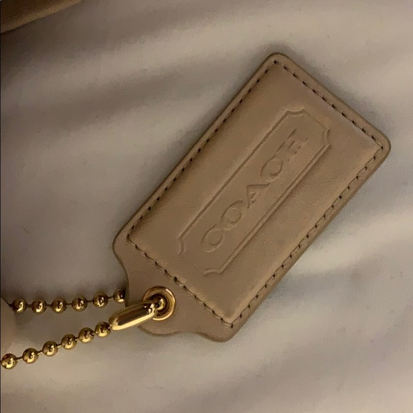 Coach handbag - Picture 2 of 4